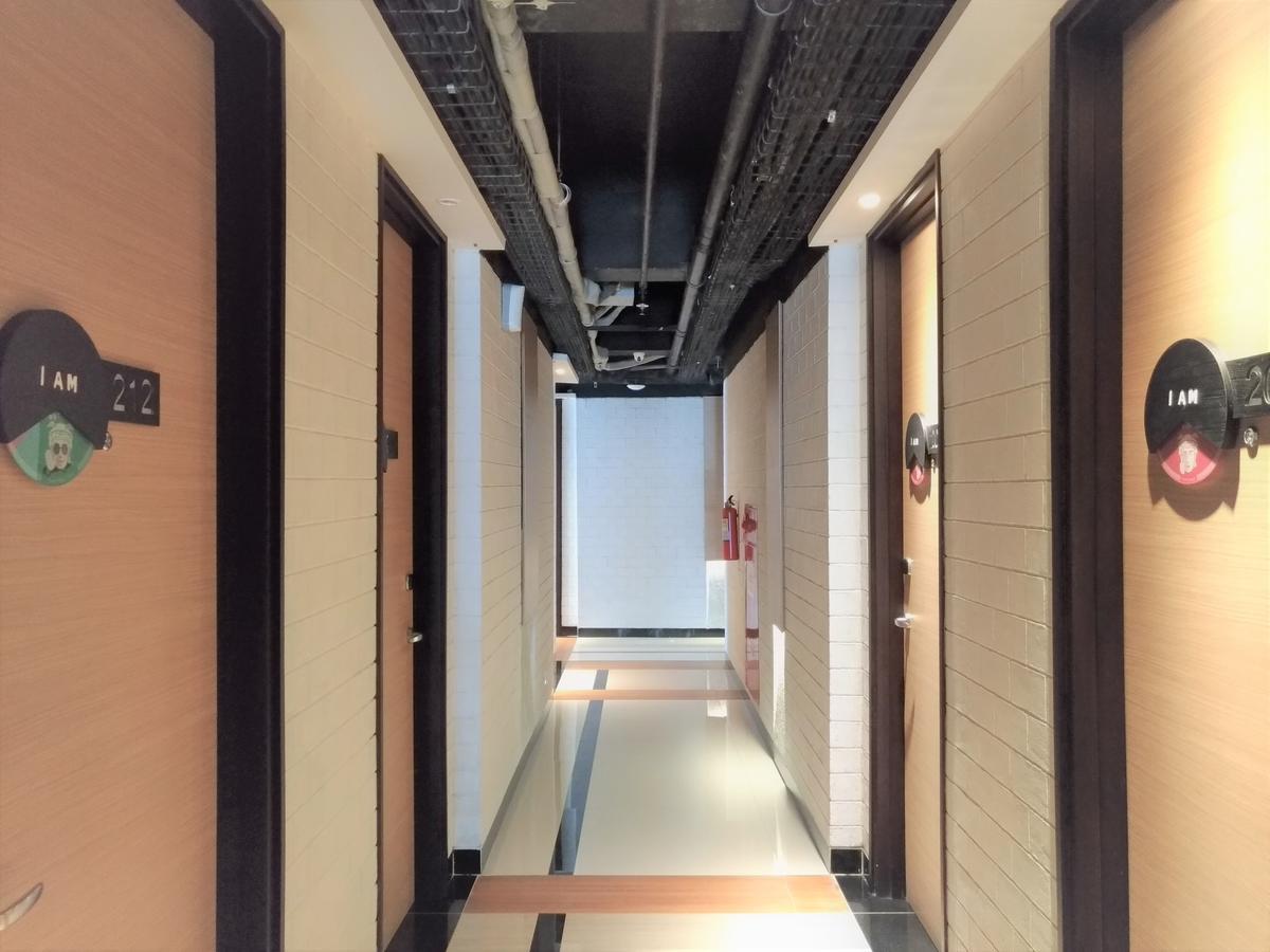 Maxone Platinum Hayam Wuruk Hotel Джакарта Екстериор снимка