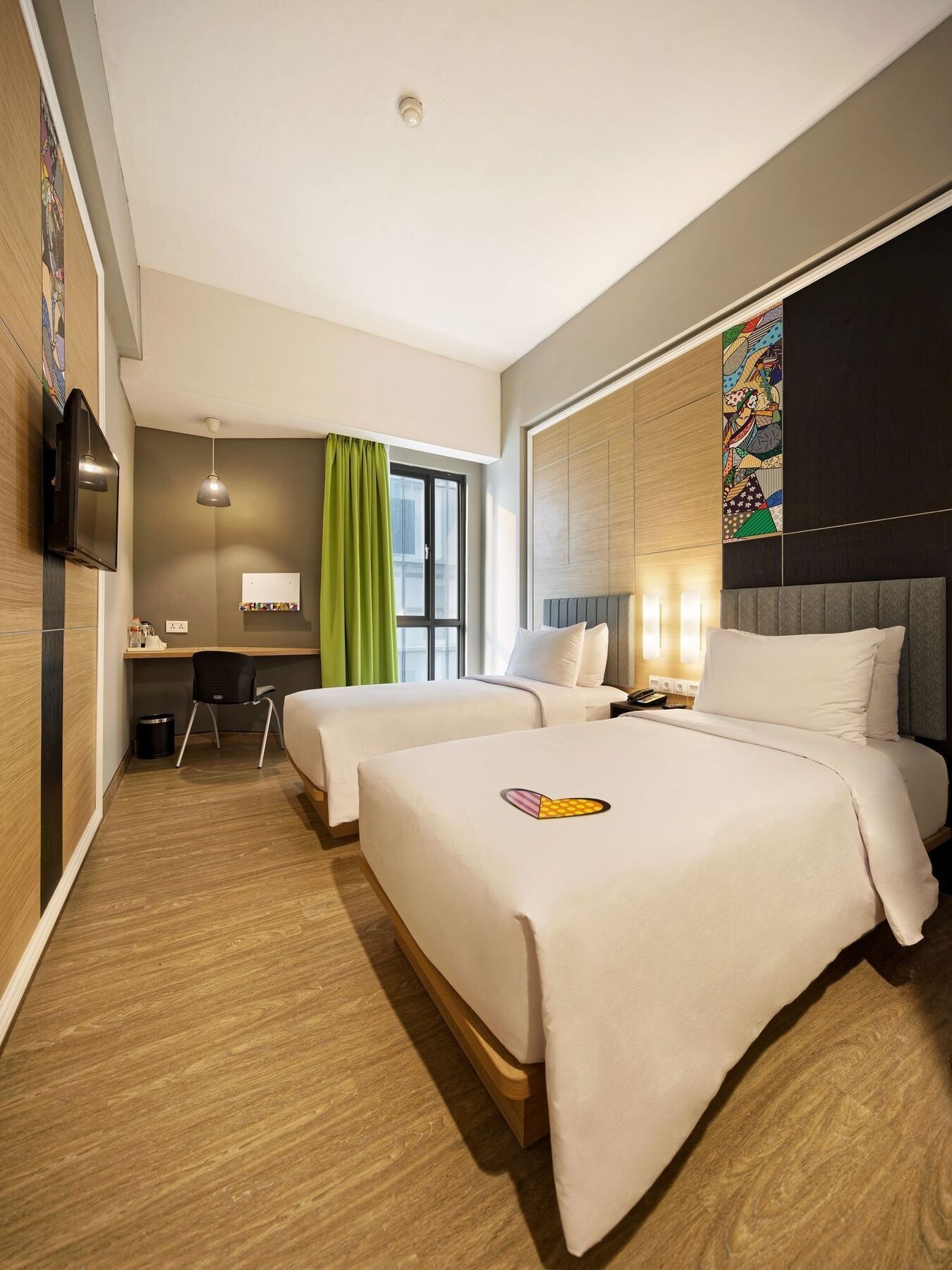 Maxone Platinum Hayam Wuruk Hotel Джакарта Екстериор снимка